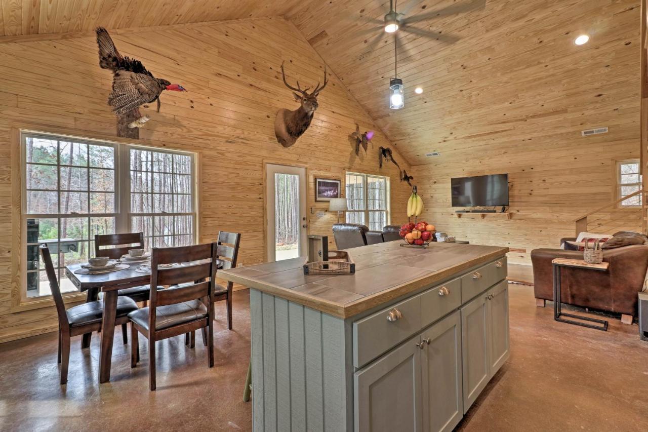 Peaceful Family Cabin On 10 Acres With Game Room! Heflin Εξωτερικό φωτογραφία
